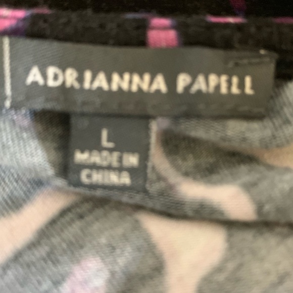 Adrianna Pappel Top! Size Large! - Picture 5 of 5